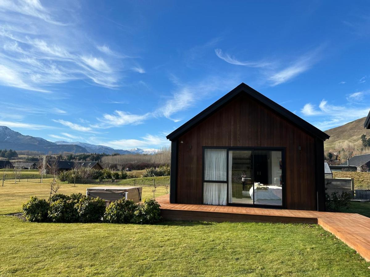 Guest House With A Stunning View Frankton Extérieur photo
